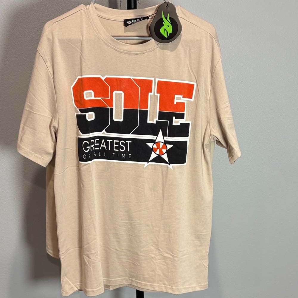 Goat Beige Graphic Shirt/Shorts Set with Bold Print